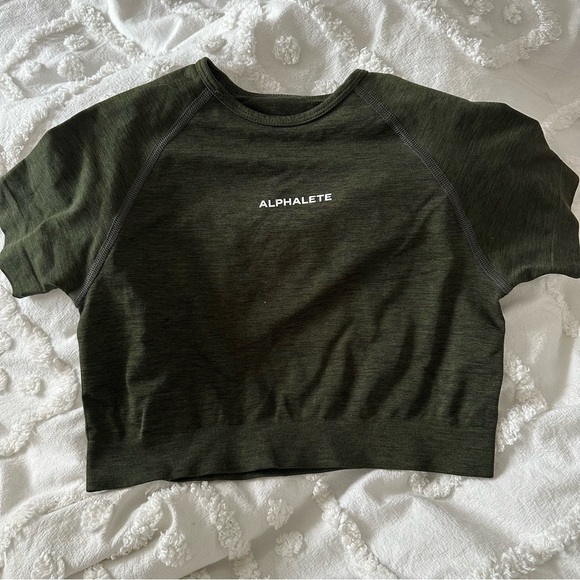 Alphalete Tops - Alphalete Amplify Top